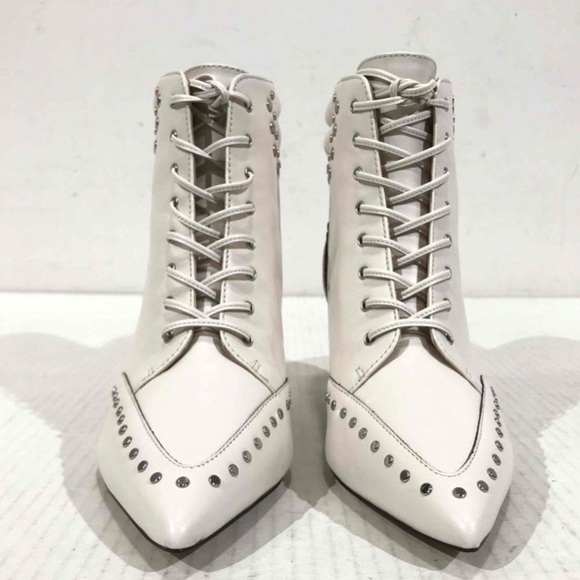 Coach X Tabitha Simmons Jaden Lace Up Booties in Chalk, Size 5 - Picture 4 of 13